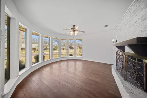 Living - 203 Oak Forest Trl, Euless, TX 76039 photo 2 of 8