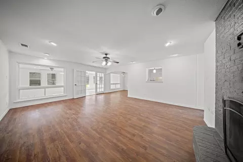 Living - 203 Oak Forest Trl, Euless, TX 76039 photo 8 of 8