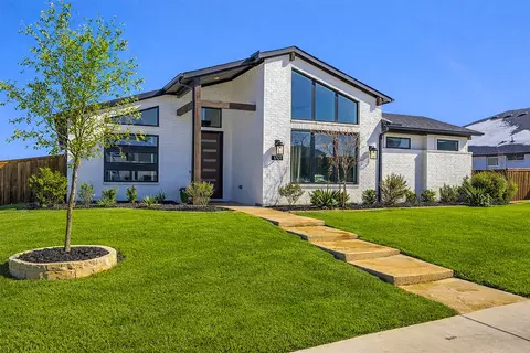 1701 Wintergreen Ave, Haslet, TX 76052