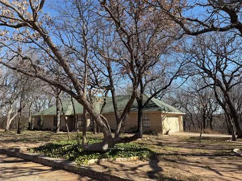 150 Timber Ridge Lake Rd, Graham, TX 76450