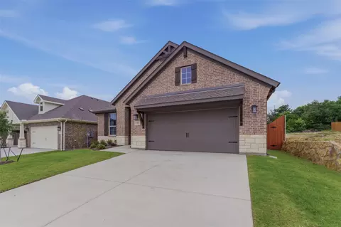 533 Waterford Park Blvd, Weatherford, TX 76087