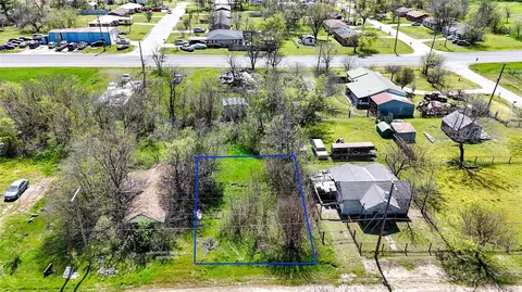 315 W Fannin St, Mexia, TX 76667