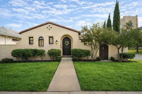 2537 Lubbock Ave, Fort Worth, TX 76109