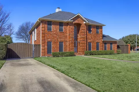306 Foxwood Ct, Wylie, TX 75098
