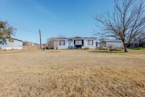 5903 Hunterwood Dr, Granbury, TX 76048