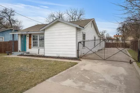 4029 Knox St, Fort Worth, TX 76119