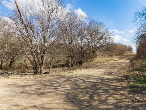 tbd Ross St, Hillsboro, TX 76645