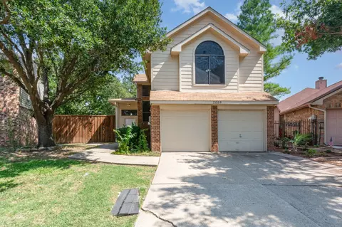 2059 Sienna Trl, Lewisville, TX 75067
