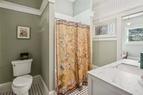 Bath - 705 Griffith Ave, Terrell, TX 75160 photo 2 of 2