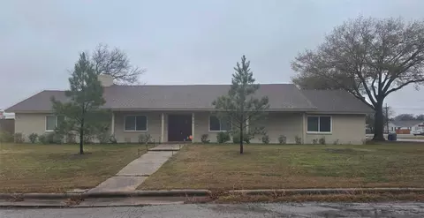 739 Bluebonnet St, Mexia, TX 76667