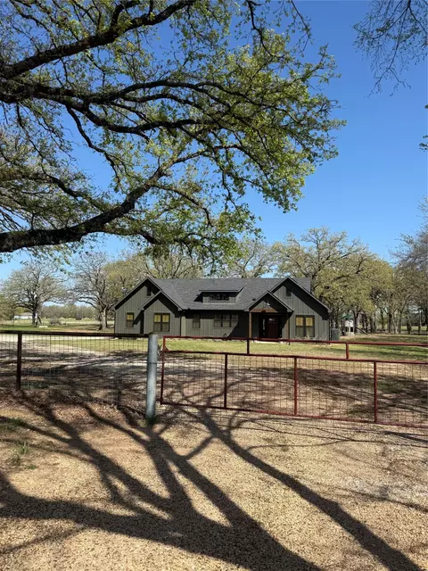 900 Vz County Road 3609, Edgewood, TX 75117
