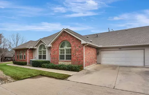 3320 Rosemeade Dr #2812, Fort Worth, TX 76116
