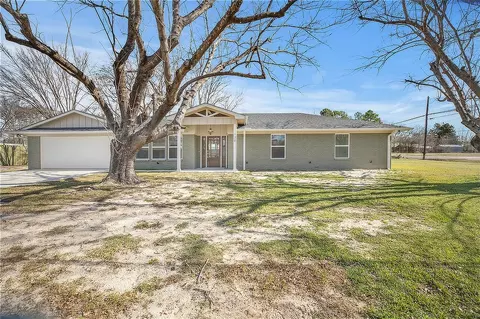 128 N Osborn St, Alba, TX 75410