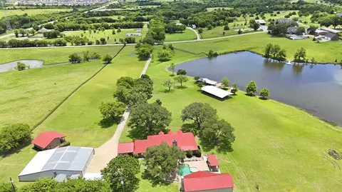 13914 Overlook Ln, Forney, TX 75126
