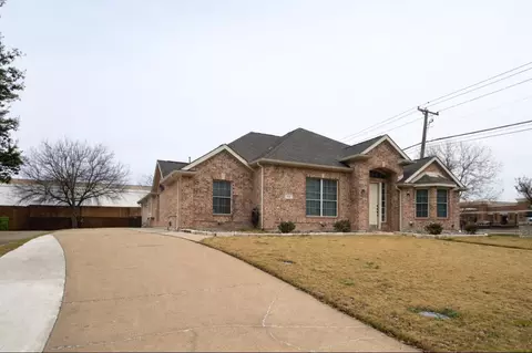 101 Hawthorne Dr, Murphy, TX 75094