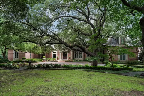 9769 Audubon Pl, Dallas, TX 75220