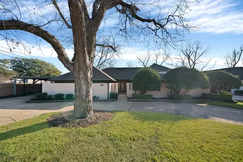 3410 Faulkner Dr, Rowlett, TX 75088