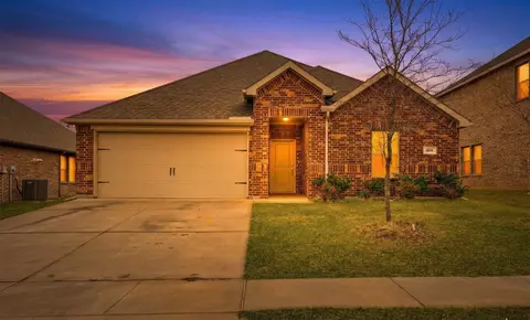 605 Spur Rdg, Princeton, TX 75407