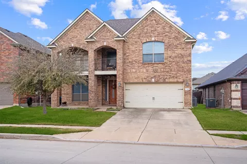 1725 Quails Nest Dr, Fort Worth, TX 76177