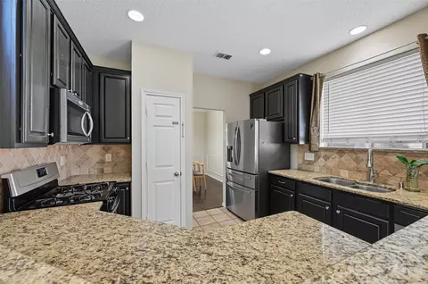 1685 Niagara Blvd, Lewisville, TX 75077