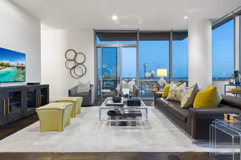 2200 Victory Ave #1105, Dallas, TX 75219