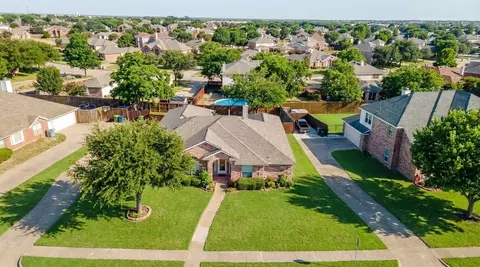 308 Glen Ridge Dr, Murphy, TX 75094
