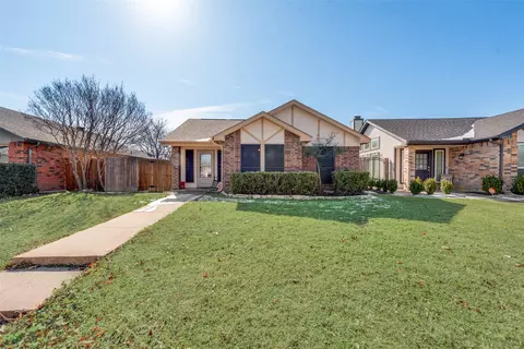 4716 Jasmine Dr, Fort Worth, TX 76137