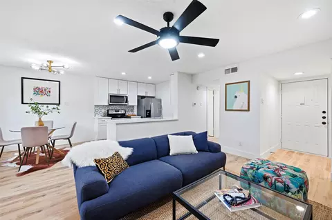 2505 Wedglea Dr #108, Dallas, TX 75211