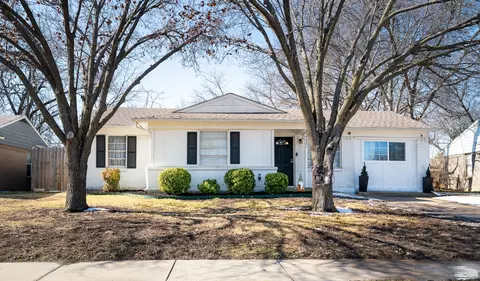 4221 Hyde Park Dr, Mesquite, TX 75150