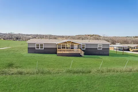 245 Lelon Ln, Springtown, TX 76082