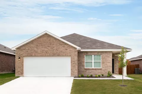8340 Sniptoe Dr, Fort Worth, TX 76179