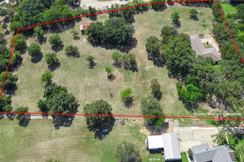 225 Timberline Ln, Southlake, TX 76092
