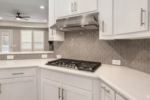 1116 Cornerstone Dr, Krugerville, TX 76227