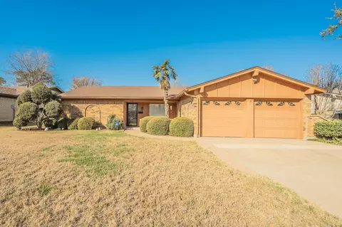 6324 Lawndale Dr, Edgecliff Village, TX 76134