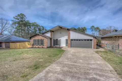 6624 Evelyn Dr, Shreveport, LA 71107