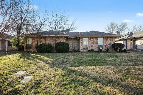 5706 Bramblewood Ct, Arlington, TX 76017
