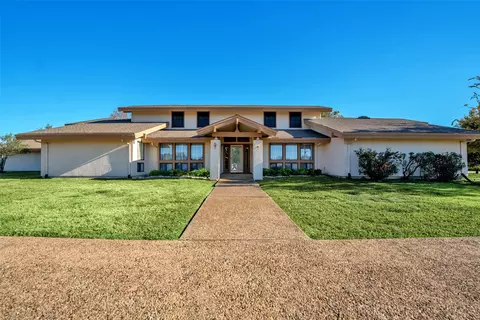 16753 Rolling Hills Ln, Forney, TX 75126