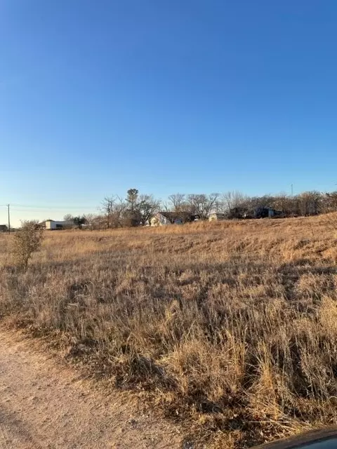 8496 Lavender Rd, Springtown, TX 76082