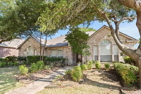501 Bending Oaks Trl, Rockwall, TX 75087