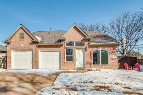 1800 Hyde Park Ct, Flower Mound, TX 75028