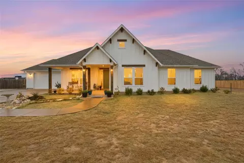 1292 Whiskey Holw, West, TX 76691