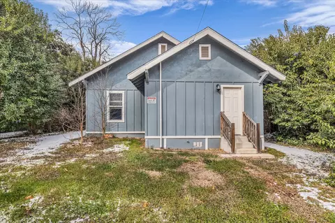 Exterior - 1822 Herring Ave, Waco, TX 76708 photo 4 of 5