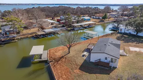 4504 E Kenwood Ct, Granbury, TX 76049