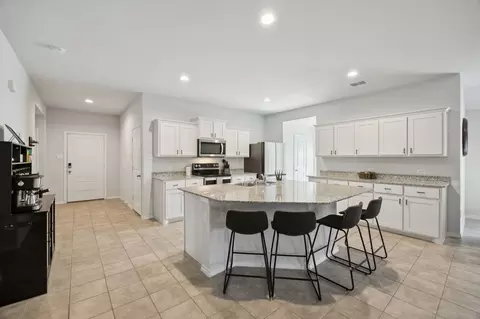 9513 Doverglen Dr, Fort Worth, TX 76131