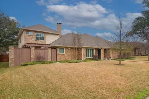 9545 Milltrail Dr, Dallas, TX 75238