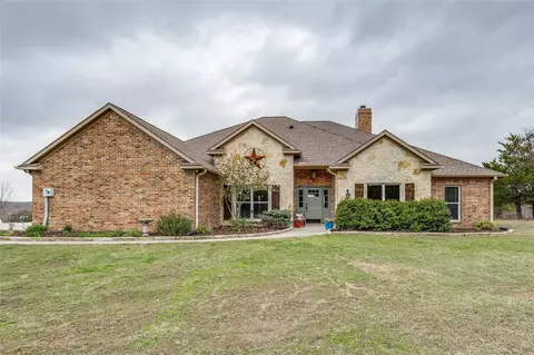 1462 Durham Rd, Whitewright, TX 75491