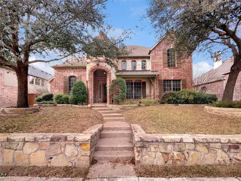 913 Clack Dr, Garland, TX 75044