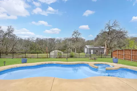 130 Woodcreek Dr, Lowry Crossing, TX 75407