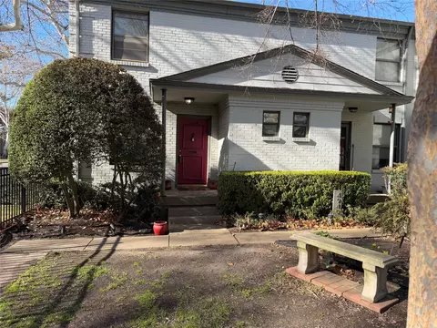 4942 Lahoma St, Dallas, TX 75235