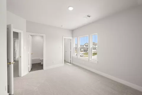 Bedroom - 1721 Nesting Robin Ln, Krum, TX 76249 photo 2 of 8